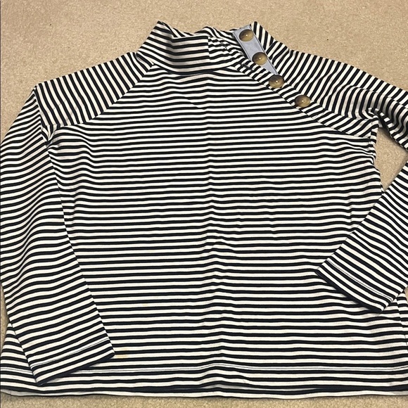 Vineyard Vines Tops - Vineyard vines